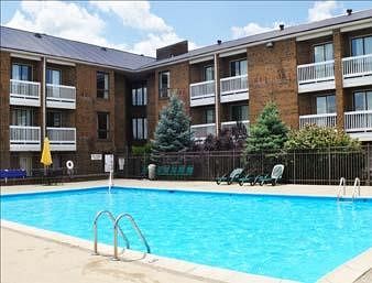 Inn Quality Harrodsburg-danville 2*